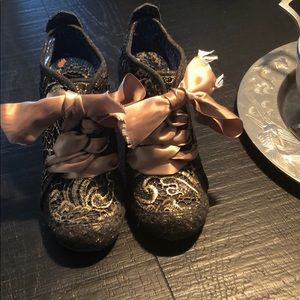 Irregular Choice Bronze Bootie Size 39